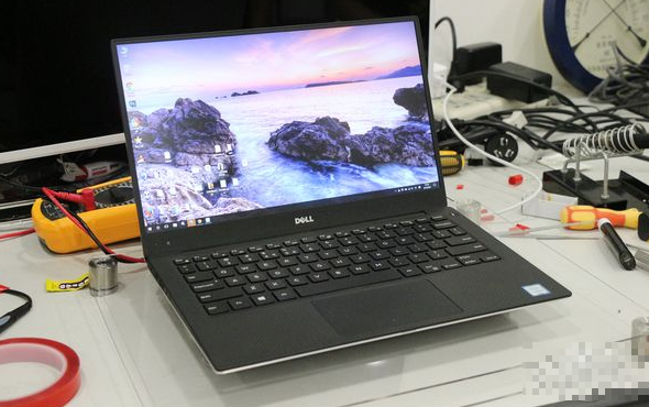 電腦開機死機